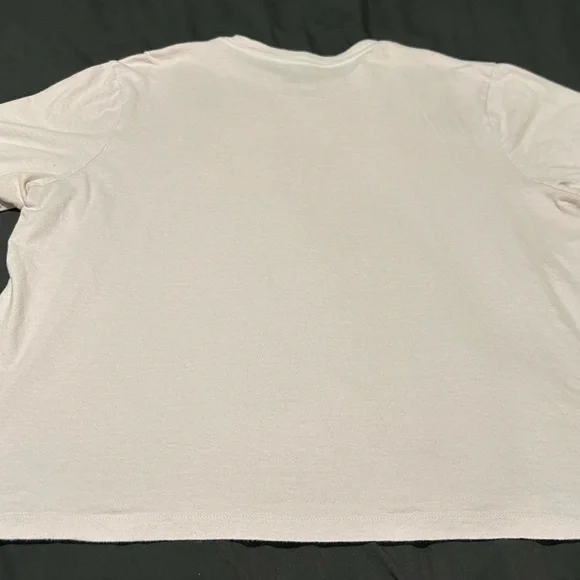 The North Face Light Lavender T-Shirt - Picture 3 of 4